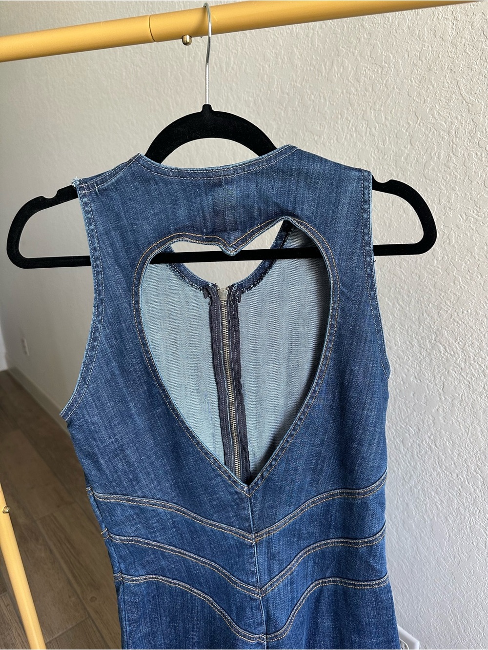Revice Hollywood Heartthrob Denim Romper L NWT - Picture 4 of 8